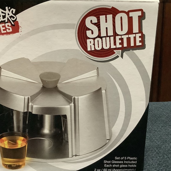 💕Shot Roulette Drinking Game - Picture 3 of 4